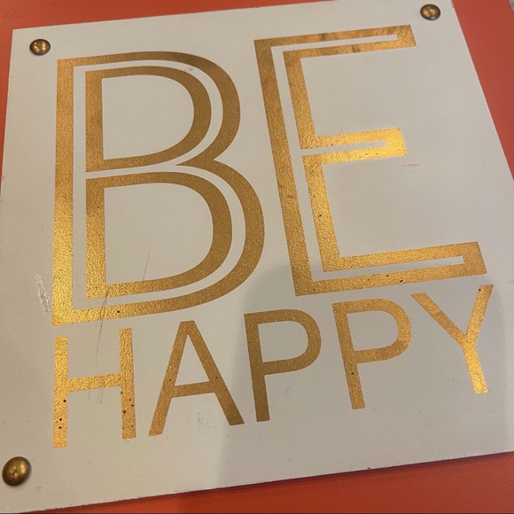 Be Happy Wooden Sign - Picture 5 of 8